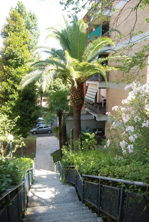 La Badia Del Cavaliere Bed & Breakfast Rome Ruang foto